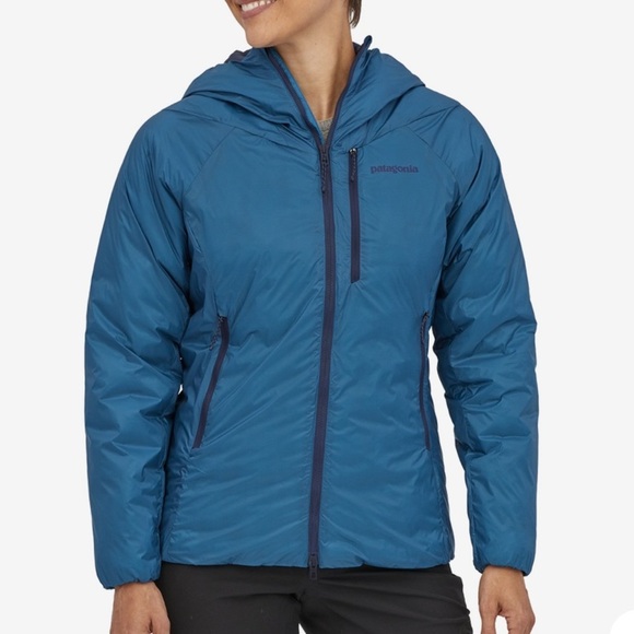 New Patagonia New Women's DAS® Light Hoody